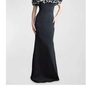 Elegant Black Maxi Dress